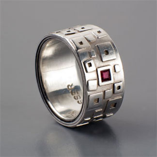 pleated metal rings by  Martina Christoffel  Stylehive BM 366587 from martinachristoffel.ch